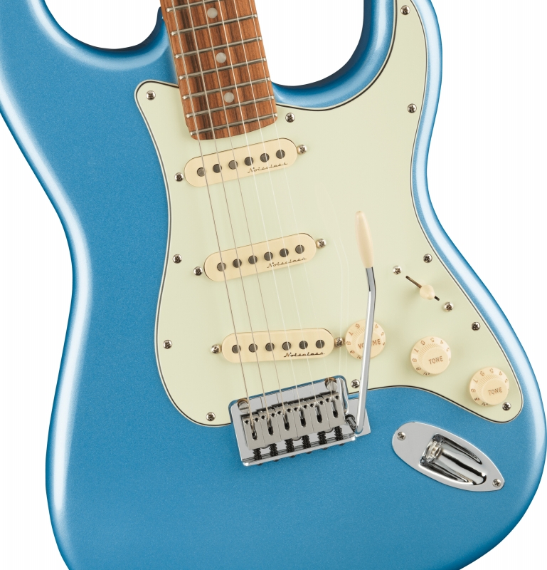エレキギター / Fender Player Plus Stratocaster / Pau Ferro / Opal